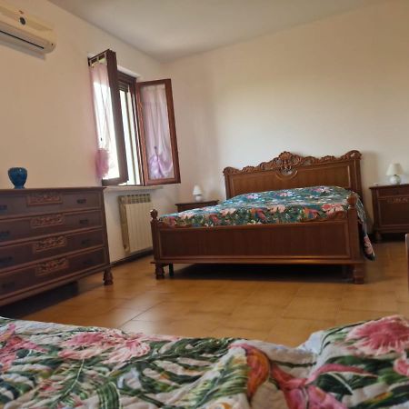 Omary Apartment Colà Екстериор снимка